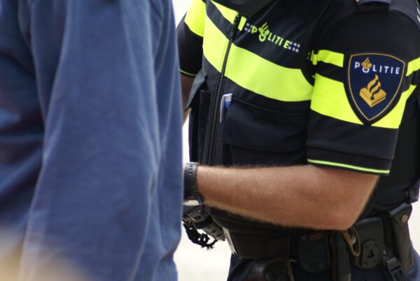 Politie arrestatie tijdens Flikkendag 2014.