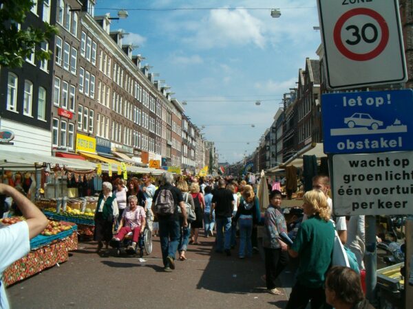 ## Summary of the Provided Text (Please Provide the Text!)

I need the text you want me to summarize!  Please **paste the text here** and I will provide a concise summary. 

Once you give me the text, I'll do my best to:

*   **Identify the main points.**
*   **Condense the information.**
*   **Present it in a clear and easy-to-understand way.**



**Example:**  If you paste this text:

