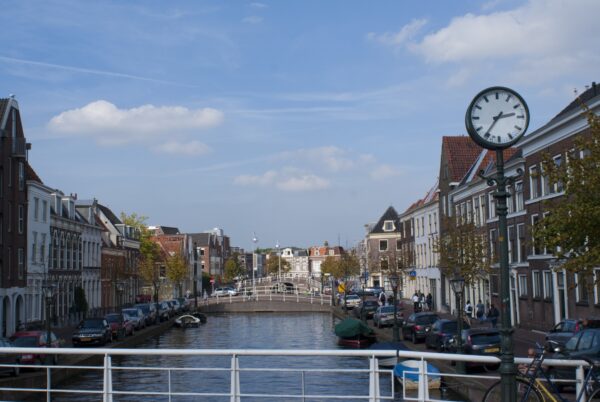 Brug over Korte Mare bij Marebrug.