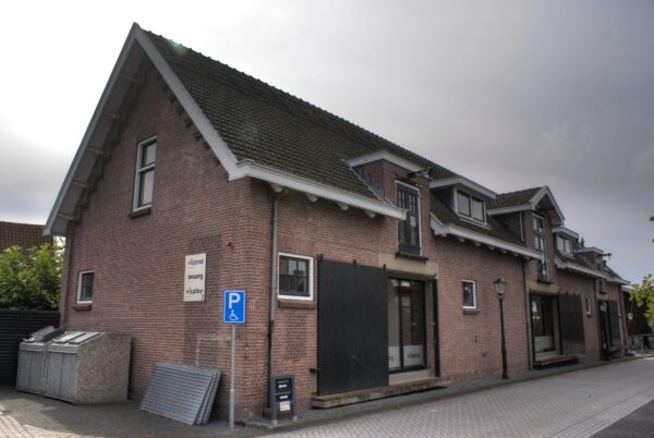 Magazijn KNSF Amstelveen, rijksmonument.
