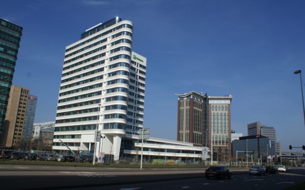 Holiday Inn en ING gebouw in Amsterdam.