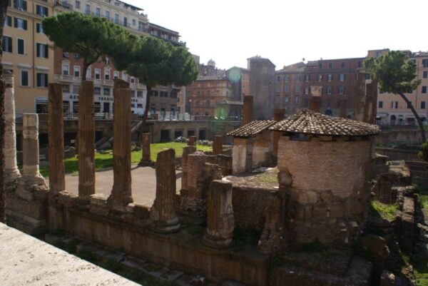 Romeinse tempelru&iuml;nes, Largo di Torre Argentina.