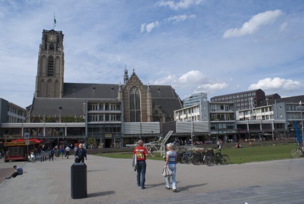 Sint-Laurenskerk, middeleeuws bouwwerk in Rotterdam.