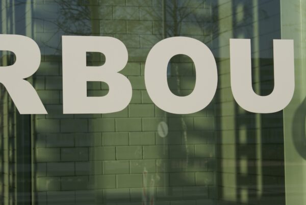 Verbouw in de winkel uitgestald.