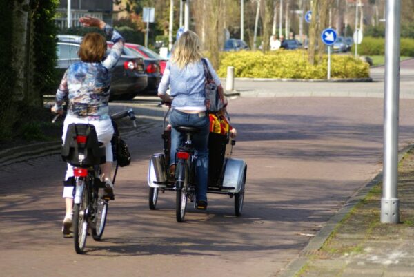 Moeders op hun bakfiets