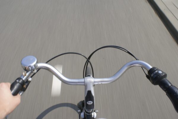 Fietsfoto's, fietspad overdag.