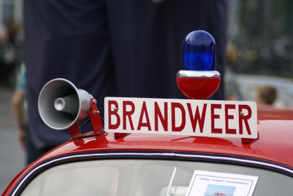 Oude brandweerauto uit de jaren '60.