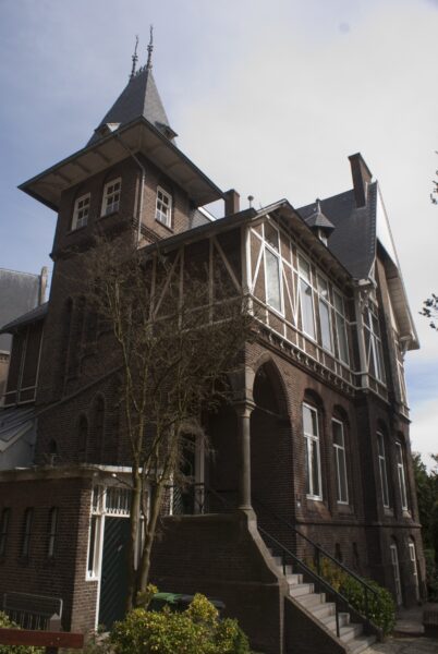 Pastorie bij Sint Urbanuskerk, Bovenkerk.