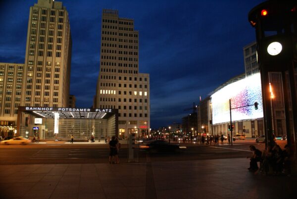 Potsdamerplatz 's avonds.