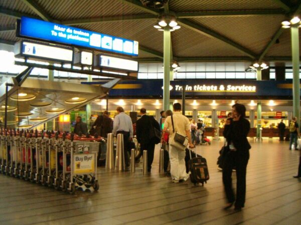 Schiphol Plaza/NS