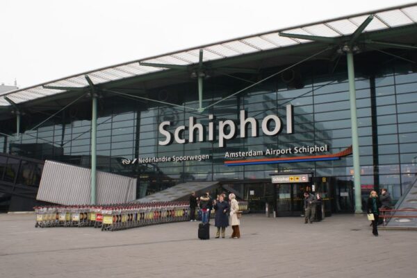 Schiphol Plaza/NS