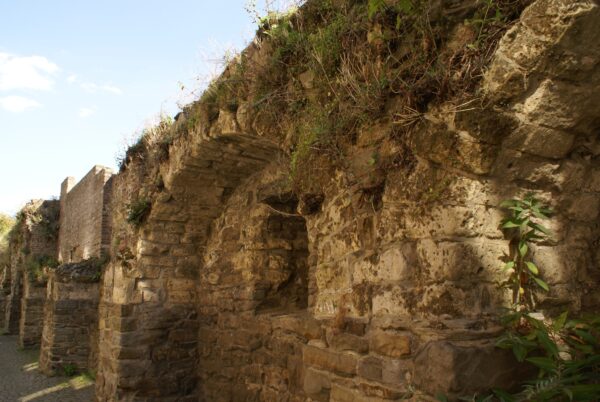 Stadsmuur Maastricht bij Tafelstraat.
