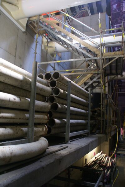 Buizen en trappen, station Vijzelgracht.