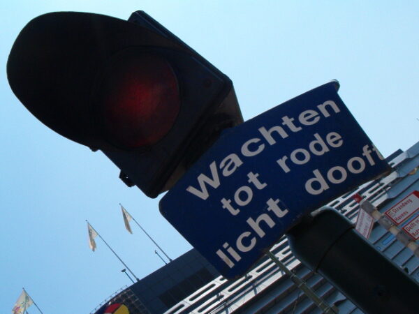 Stoplicht met instructies.