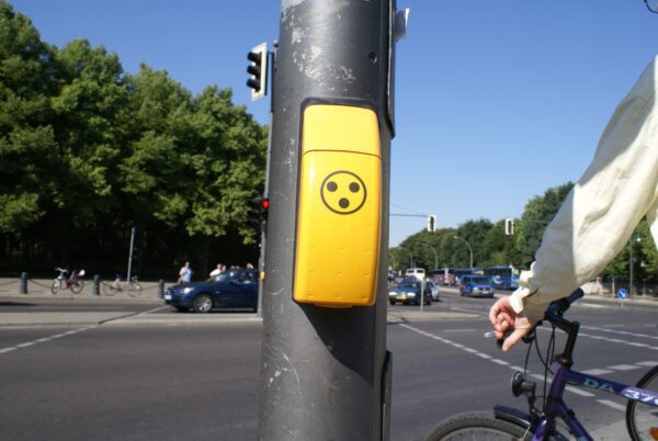 Stoplichtknopje, rood licht.</h1/>