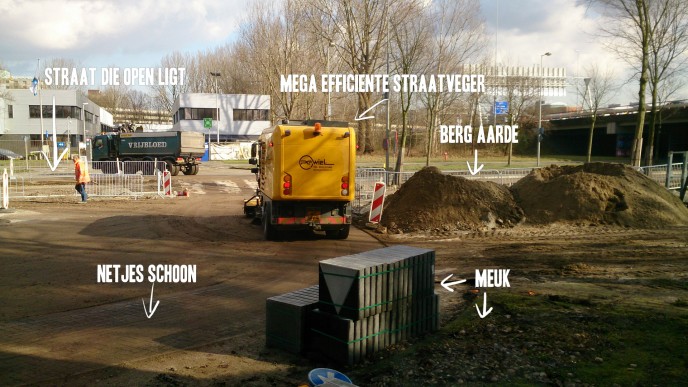 Straatveger tijdens wegwerkzaamheden