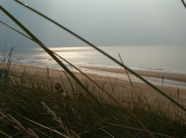 Strand Bloemendaal, uitzicht vanaf duinen.