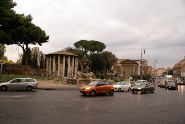 Tempel van Hercules Invictus, Rome.