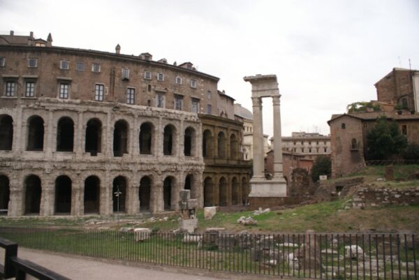 Theatrum Marcelli, Rome: Romeins theater.