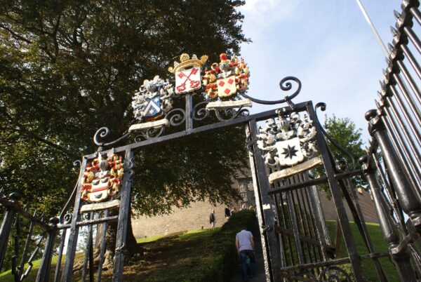 Toegangspoort Burcht Leiden, 1653.