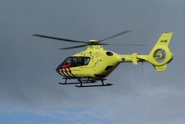 Tram en bus botsen in Amstelveen.