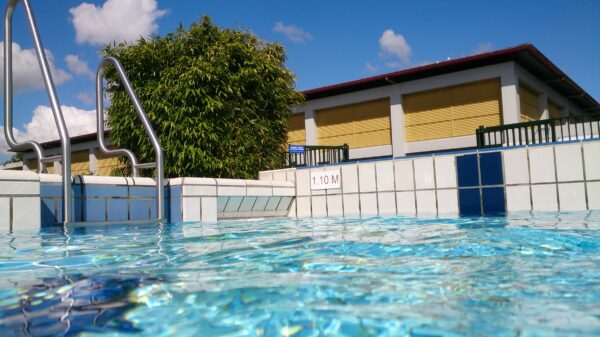 Buitenbad zwembad de Meerkamp, Amstelveen.